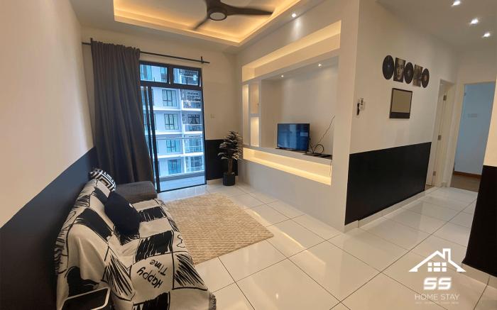 Cozy Home Stay Paradigm mall 4-6pax 