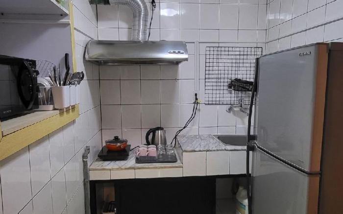 Near Taipei 101, Xinyi District (Room 201)