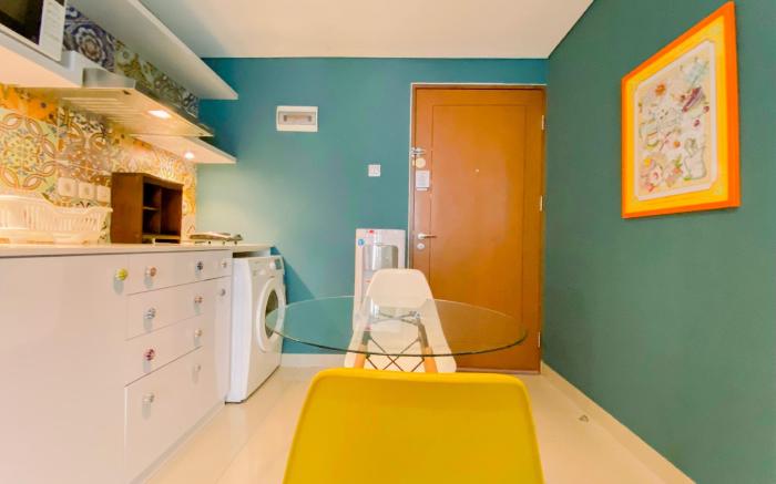 Cozy 1BR Royal Olive Residence Apt By Travelio