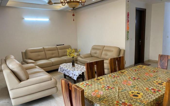 Fully Furnished Short Stay 4BHK