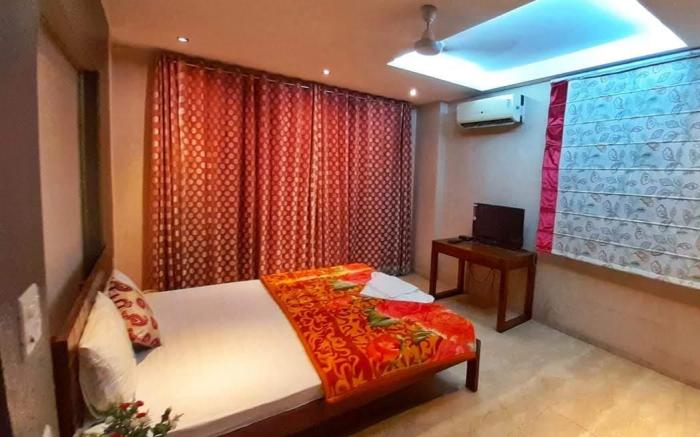4 BHK Serviced Apartment near Max Hospital, Saket
