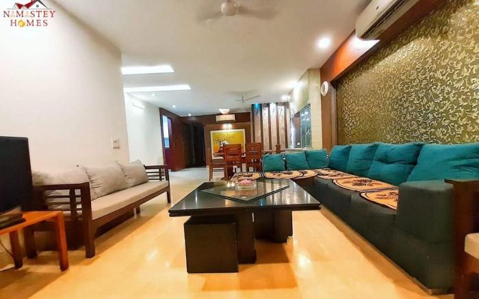 4 BHK Serviced Apartment near Max Hospital, Saket