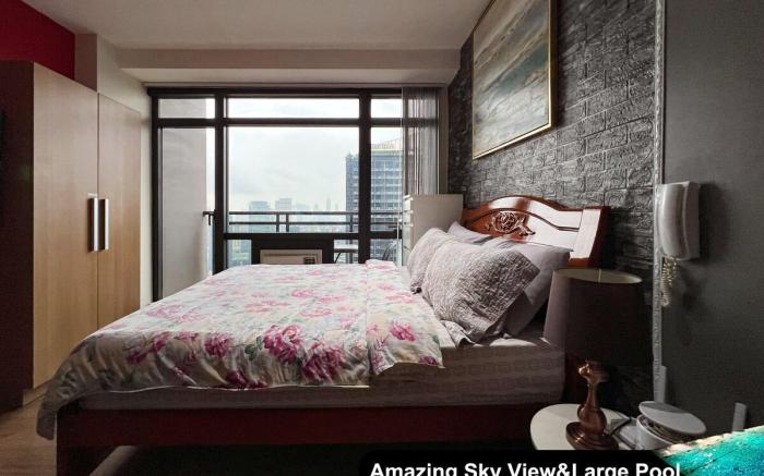Amazing Gramercy Makati Upper Floor Studio 3906