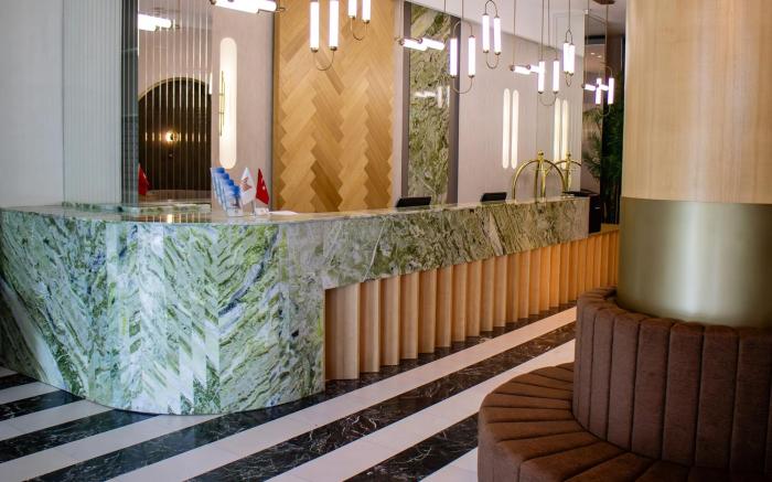 SAM ROYAL HOTEL