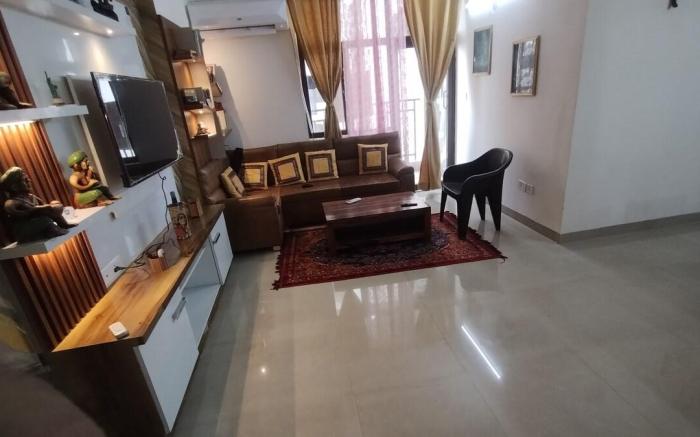 BnBBuddy 3 BHK Elegant Apartment in Lucknow