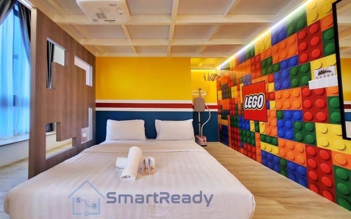 SR HOME- GRID The Bricks themed near Legoland