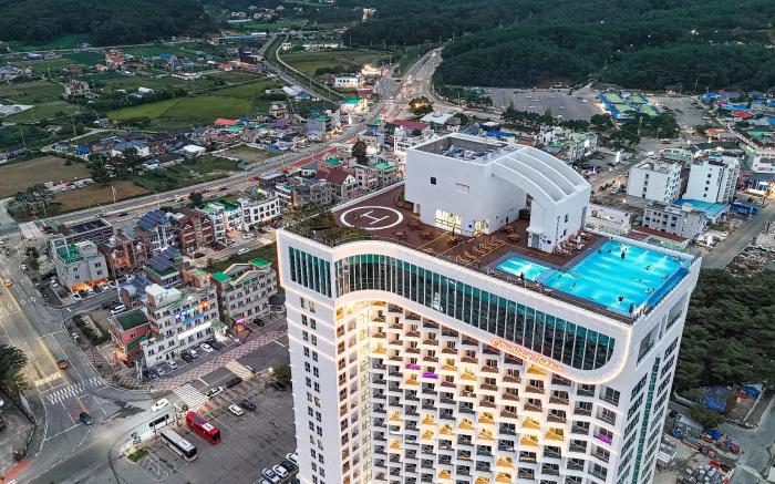 Urbanstay Naksan Beach