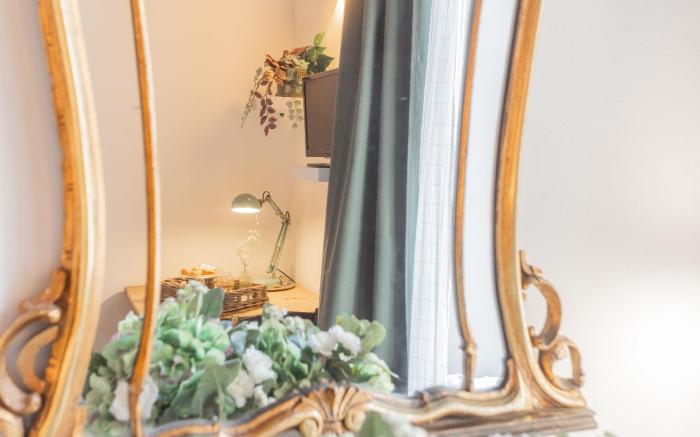 Up On the Roof in Como