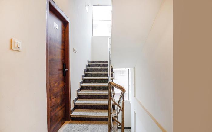 FabHotel The Pearl Boutique - 2.5km from Infosys Campus