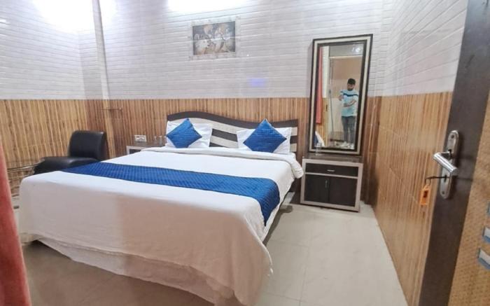 Goroomgo Mangalam Inn Lucknow