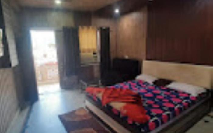 Goroomgo Divya Garhwal Rishikesh