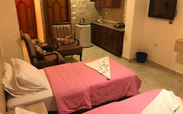 Suzan Hotel Apartments