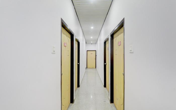 Hotel O Shri Buddheshwar Temple Lucknow