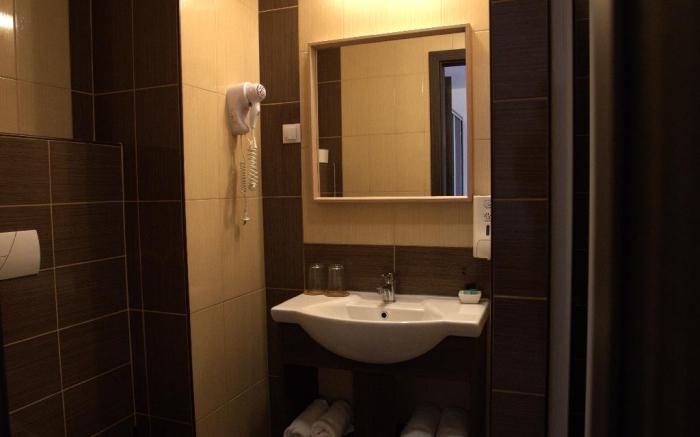 La Riva Hotel