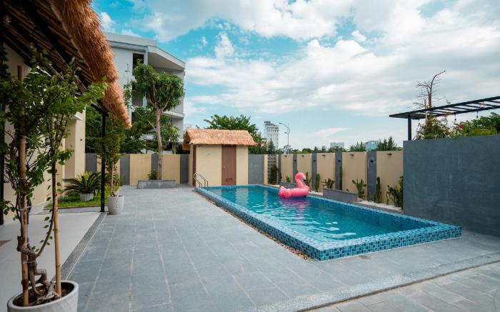 Private Sunset Villa Da Nang 10BDRS