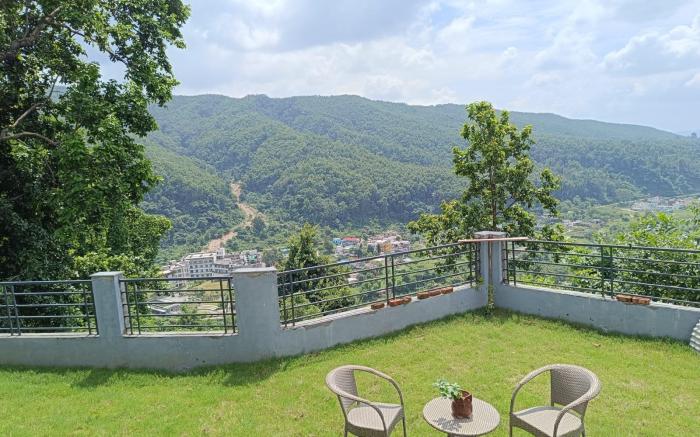 River cliff resort