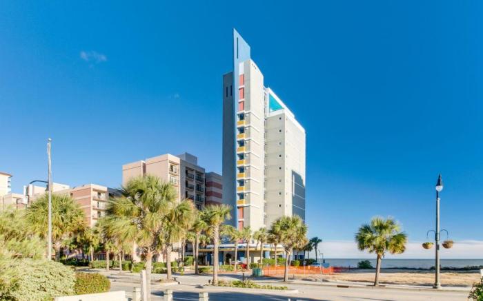 Breathtaking Oceanfront Condo Views w Pool | Atlantica Towers