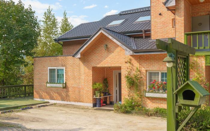 yangpyeong beulleosseom pet spa pension