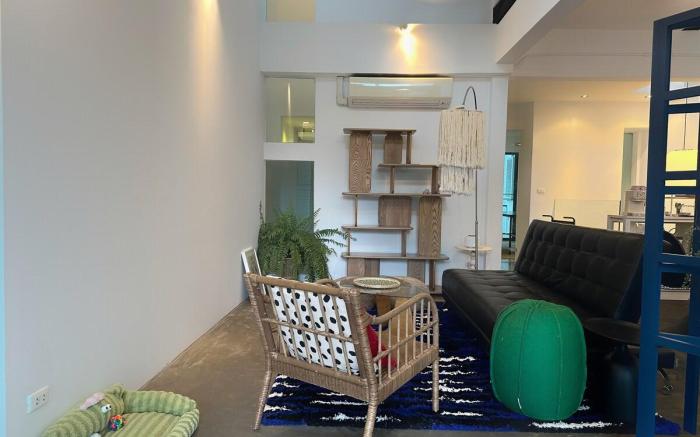 The Tranquil Stay near Lumpini