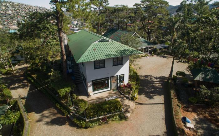 Pine Breeze Cottages