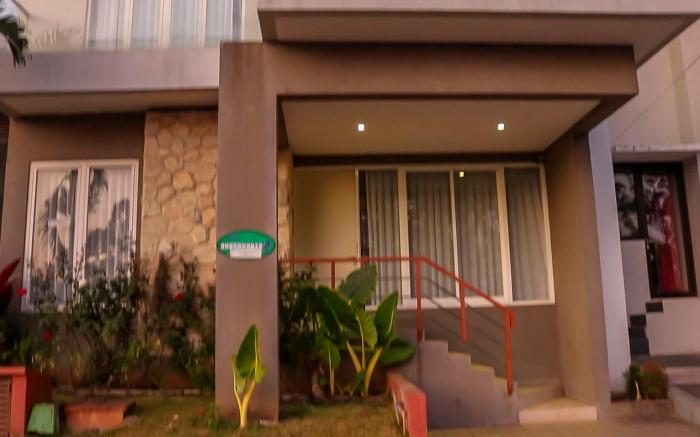Villa bertingkat -240m2 dengan pemandangan cantik