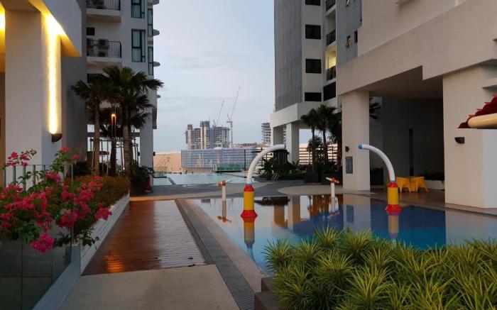 Mosaic Residence Mid Valley SouthKey @ R9 Homestay