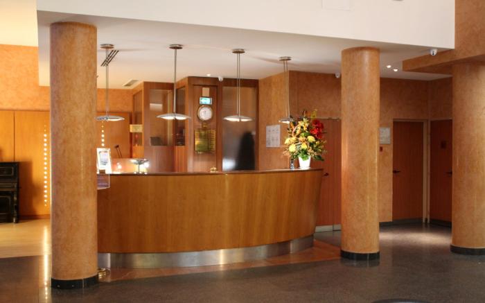 HOTEL SWETA VILLA & BANQUET HALL