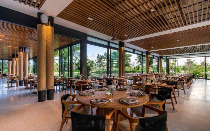 Sailing Pool Villas and Resort Phu Quoc