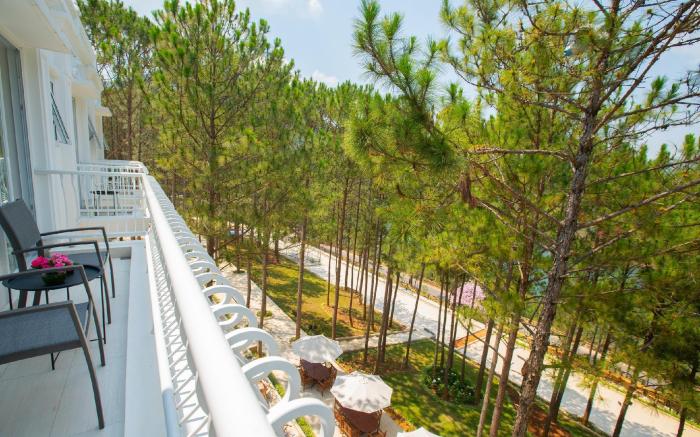 Cereja Hotel & Resort Dalat