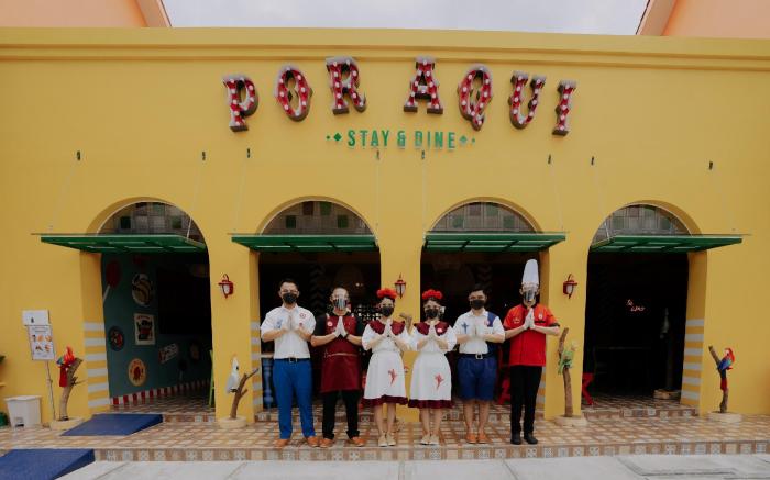 Por Aqui Stay & Dine