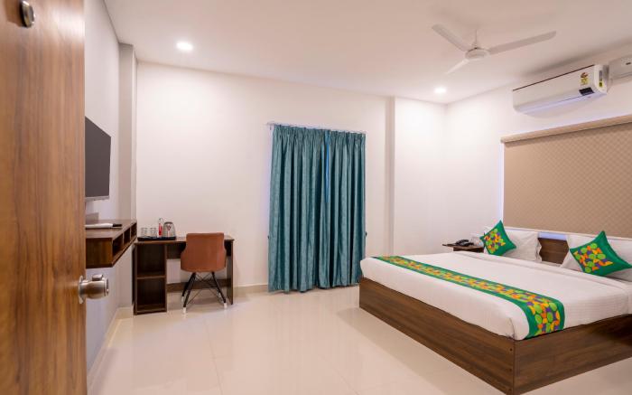 Treebo De Alphabet Gachibowli