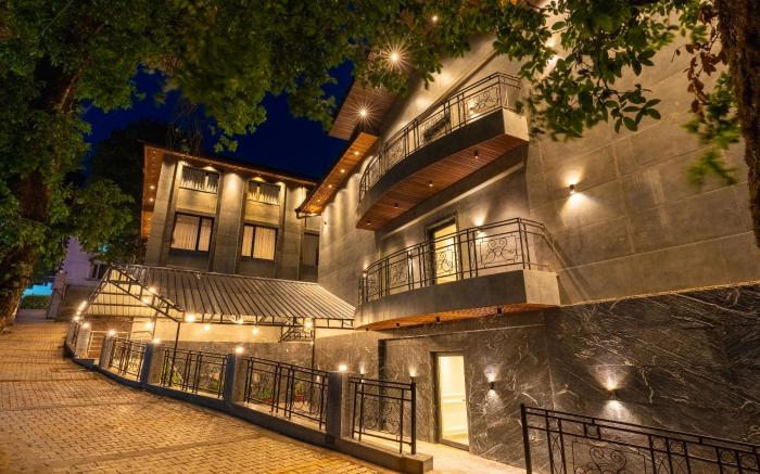 Bedzzz Xclusiv Ikshana Nainital by Leisure Hotels