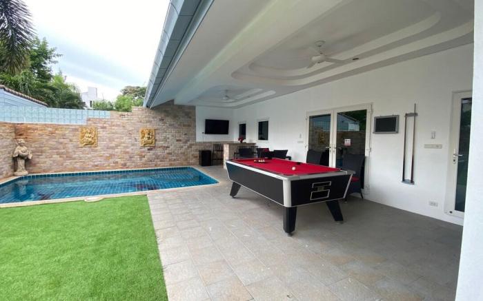 C1  Coastal Chic Haven –  with Private Pool