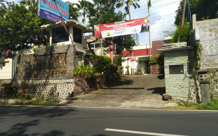 Hotel Arowana