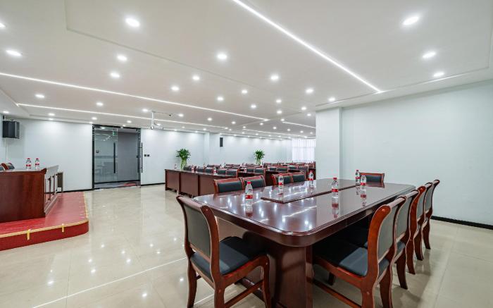 Rezen Select Hotel Hengshui High-speed North Station