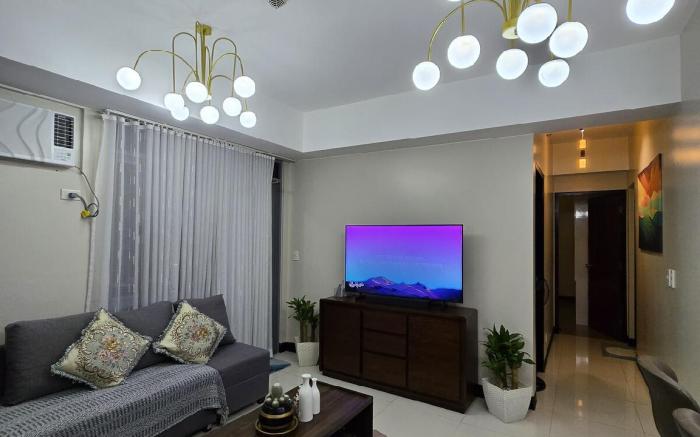 Cozy Corner Manhattan Heights 2BR & Amazing View 