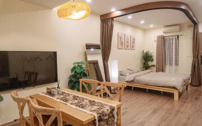  Hanoi Old Quarter - Unique Design Apartment