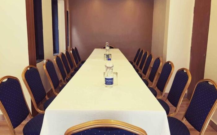 Hotel Ashoka, Pune