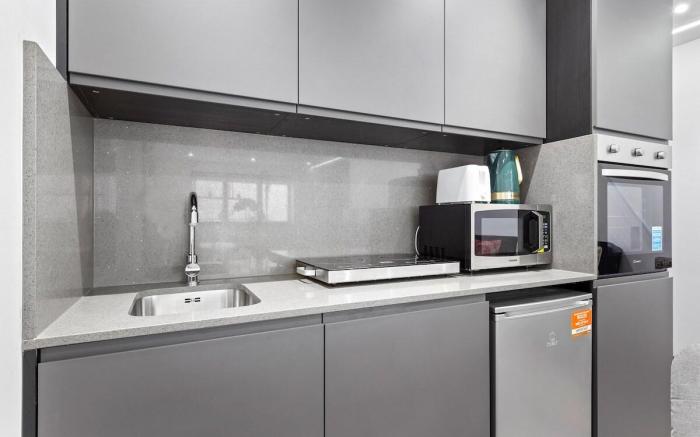 Cosy Golders Green Studio with Modern Amenities