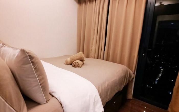 Air Luxury CBD Makati with Balcony Bay view