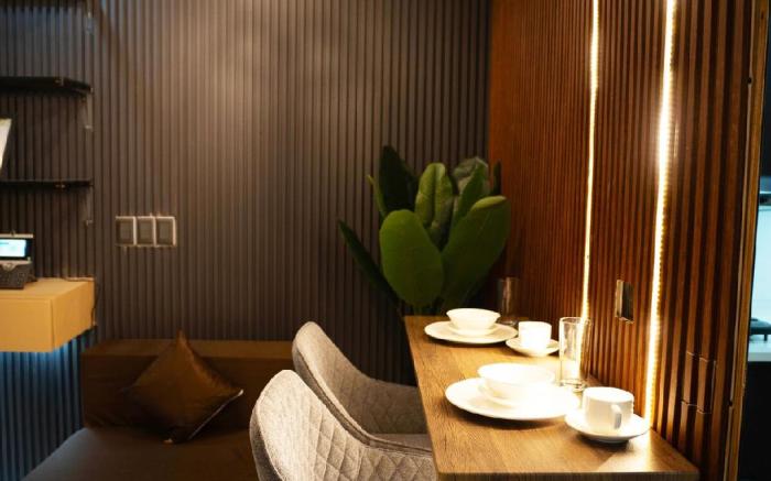 Wow! Lavish Apartment Aeon tower / Pool/ Gym/Mall