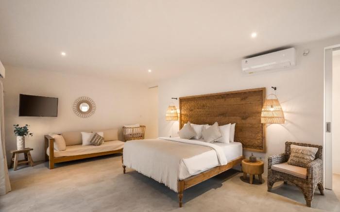 A Casa Di Renucci by Alfred in Bali - Brand New Stunning 5BR Villa near Seminyak Beach