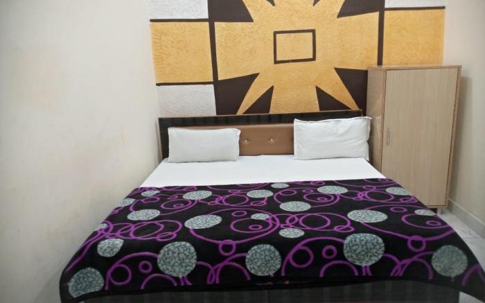Goroomgo shri Ganpati Guest house Amrtsar