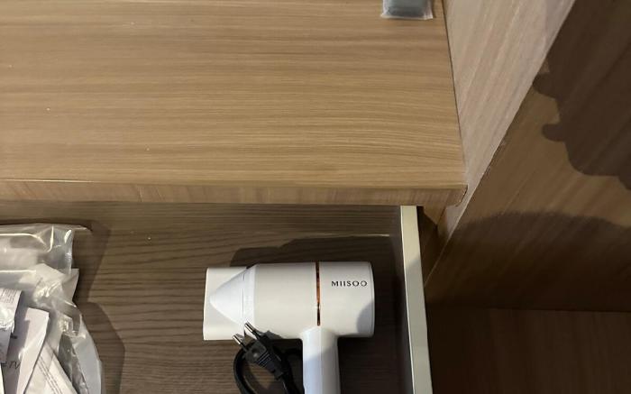 Vittorio Apartment Wiyung 1BR