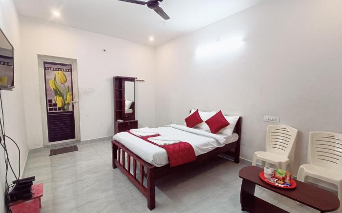 Cloud Residency Yercaud-Near Bus Stand and Lake