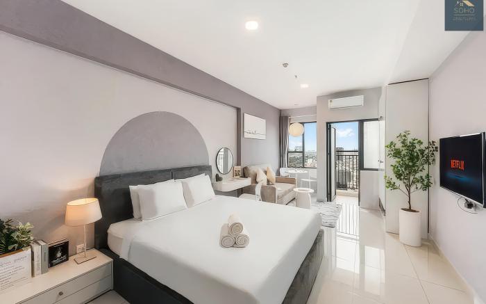 SOHO Central Residence & Apartment District 1