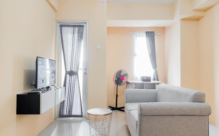 Simply Look 1BR Urbantown Serpong Apt By Travelio