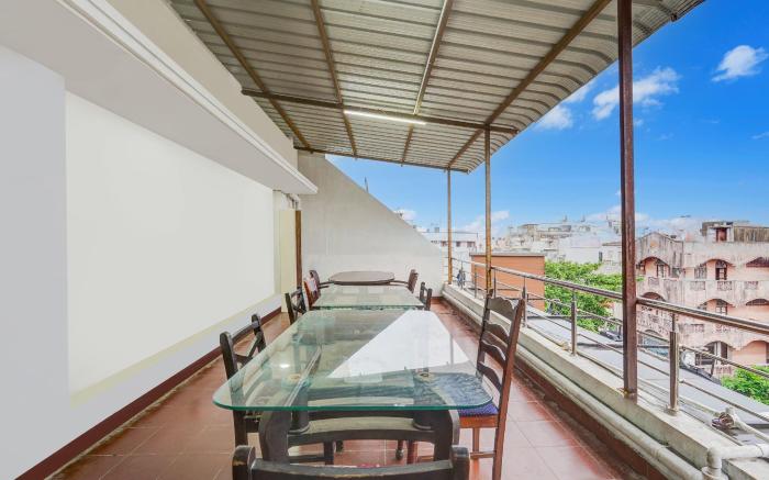Super Townhouse Purushawalakm