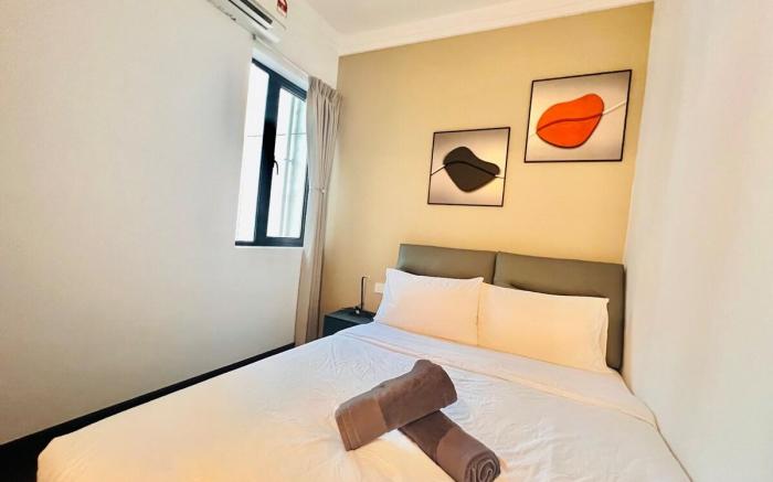 Oceanfront 2 Bedroom at R&F