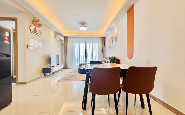 Stunning Sea View 2BR @ R&F